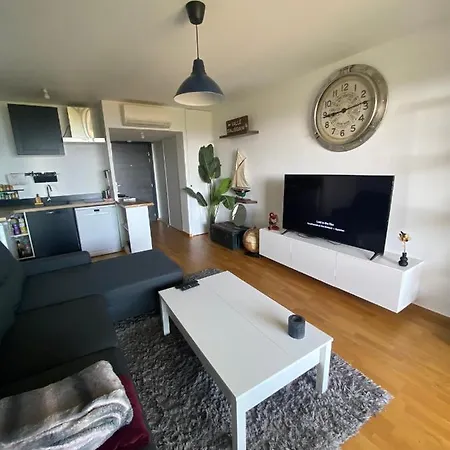 Appartamento Superbe Avec Vue Panoramique, A Proximite Et Aeroport *